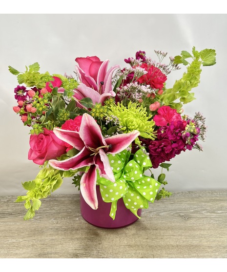 hot pink raspberry floral arrangement